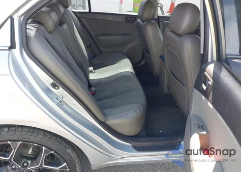 2010 Hyundai Sonata Se z USA, uszkodzony, nr VIN 5NPEU4AC2AH620721